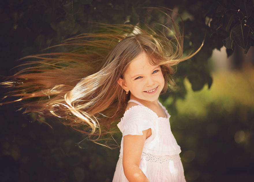 Raising Triplet Girls