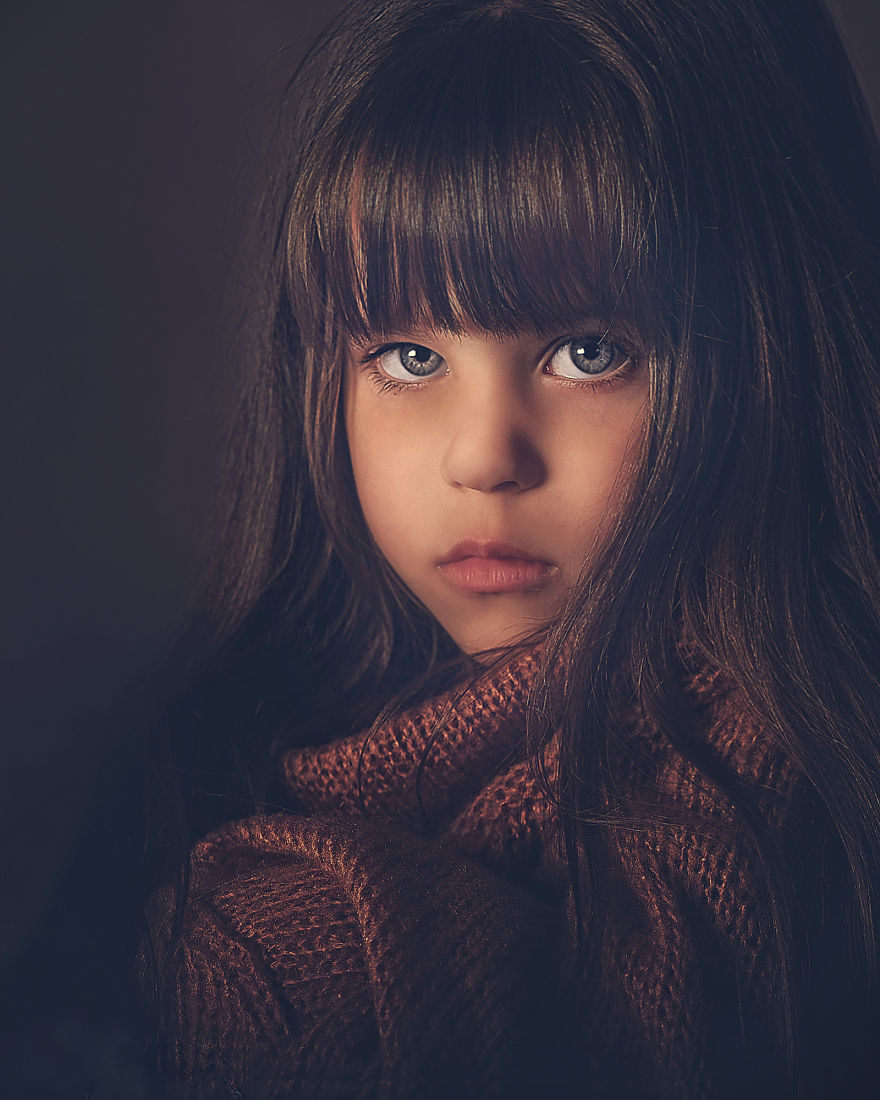 Raising Triplet Girls