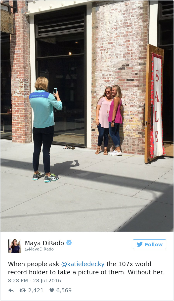 When People Ask World Record Holder To Take A Picture Of Them