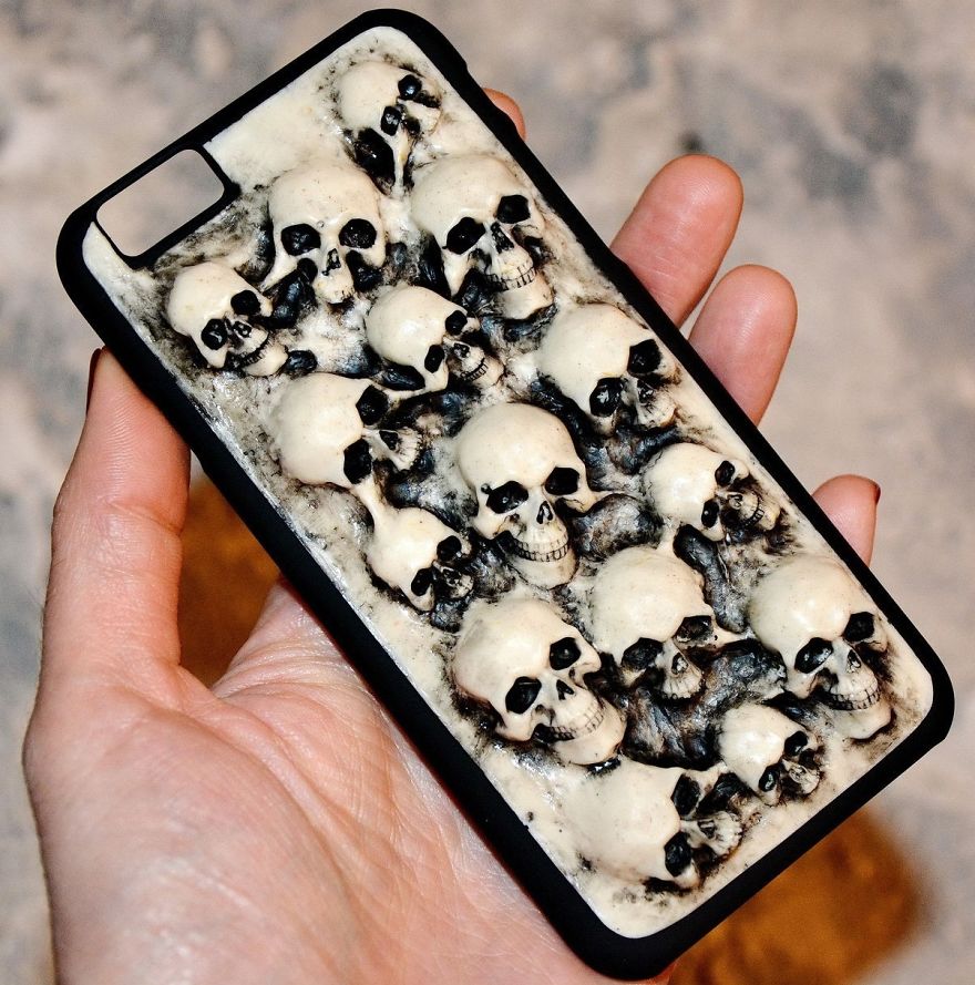 10+ Frightening Leather Watches, Iphone Covers And Other Handmade Accessories You’ll Be Marveled With