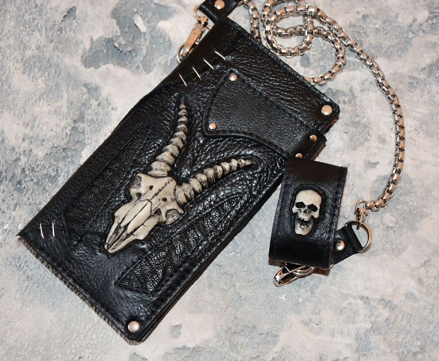 10+ Frightening Leather Watches, Iphone Covers And Other Handmade Accessories You’ll Be Marveled With