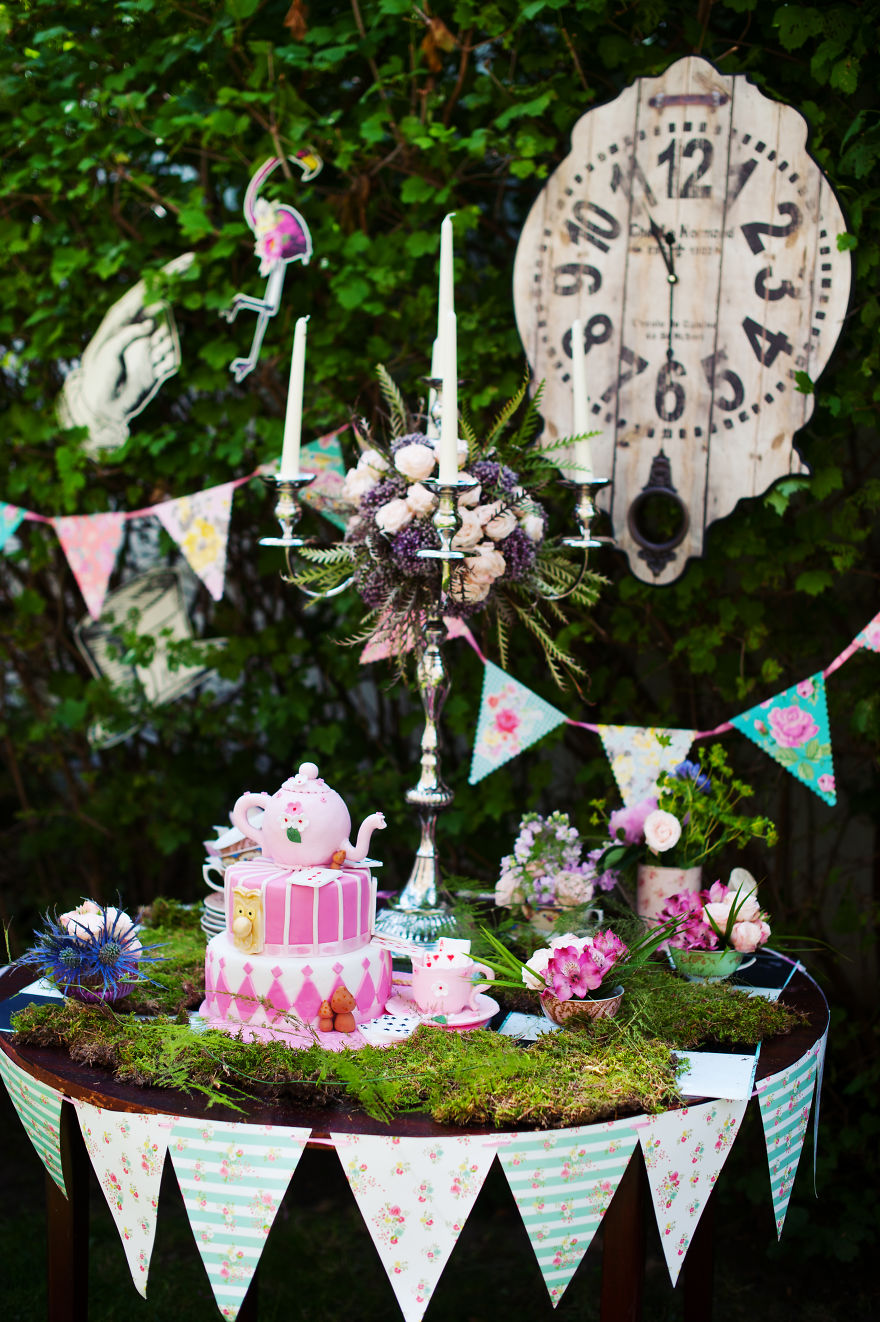 Alice In Wonderland Baby Shower Alice In Wonderland Baby Shower