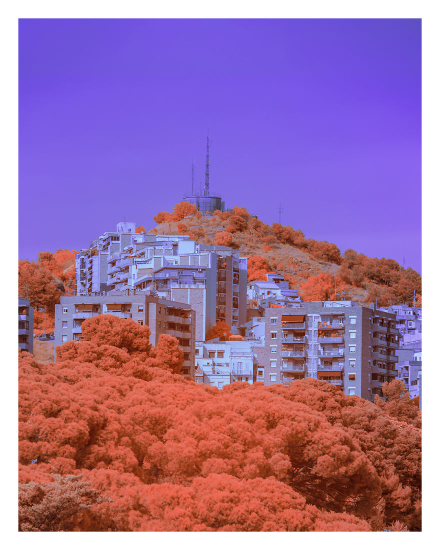 Seeing Barcelona In My Ultracolour Lens Seeing Barcelona In My Ultracolour Lens