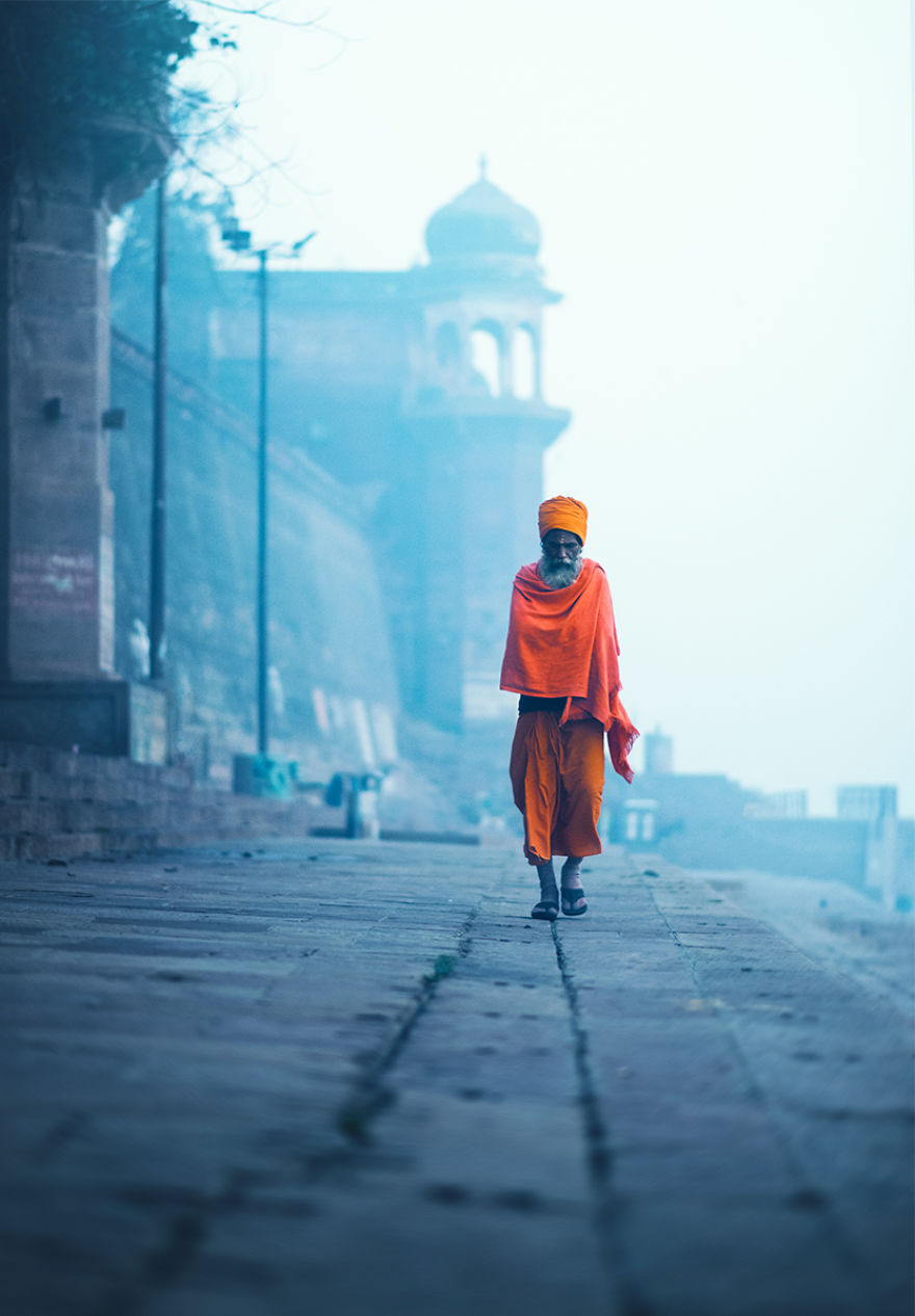 I Traveled To World's One Of The Oldest City To Photograph Its People And Spiritual Atmosphere