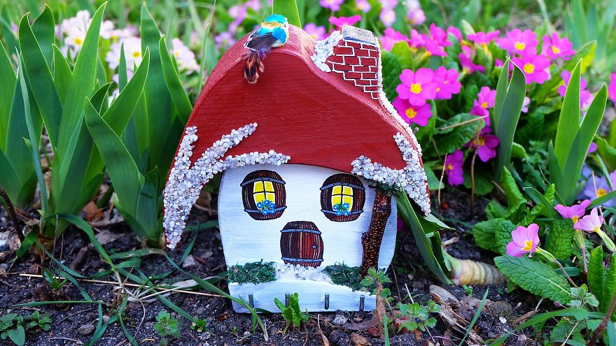 I Make Wooden Houses That You Can Hang On Your Wall