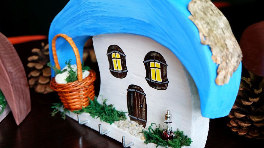 I Make Wooden Houses That You Can Hang On Your Wall