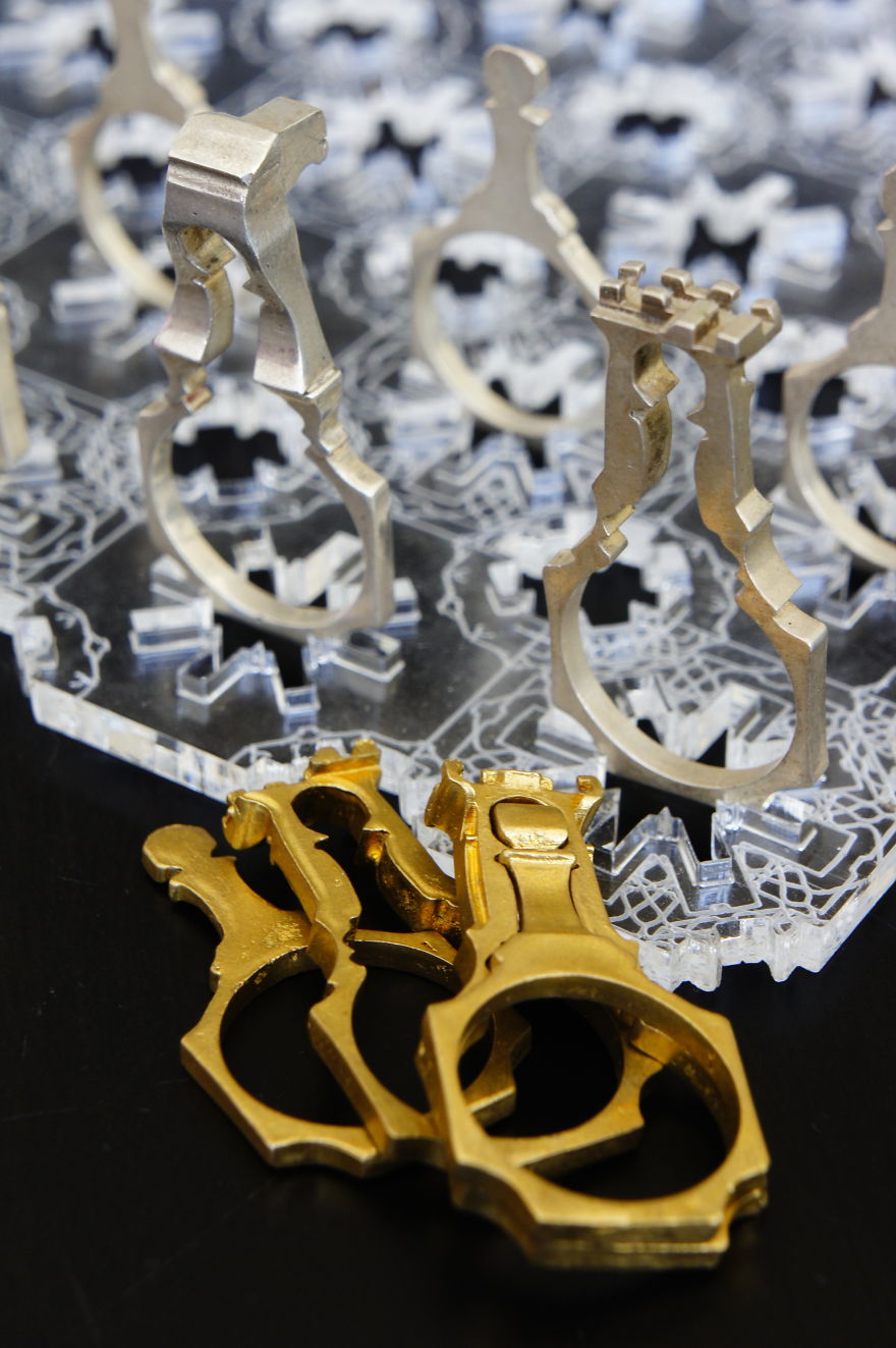 I Turn Chess Into Rings