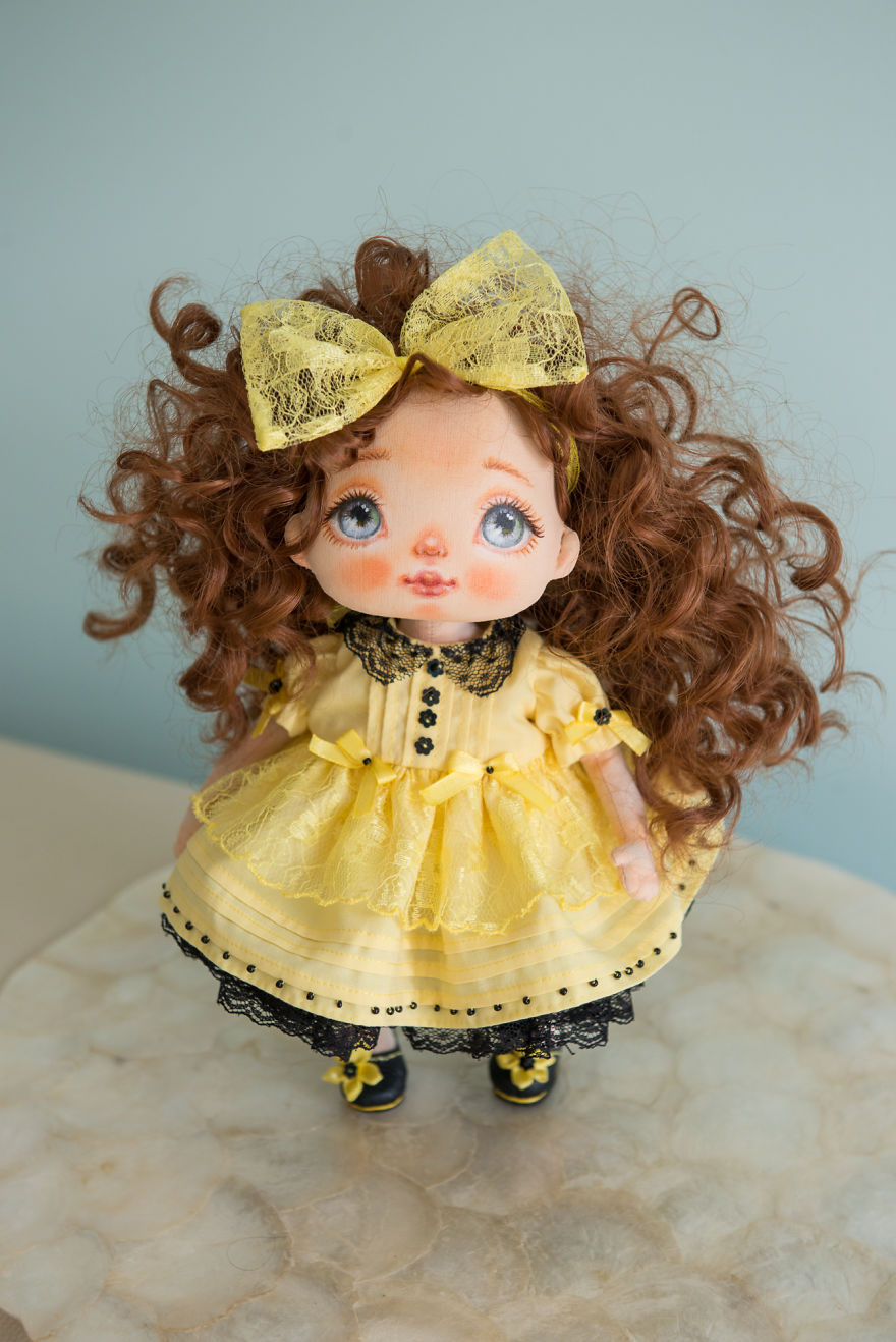 I Create One-of-a-kind Dolls By Sewing Them And Handpainting Their Faces (part 2)