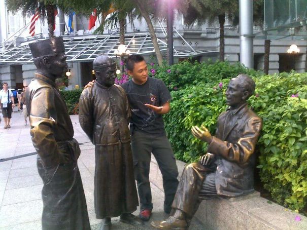 Consultants In Singapura