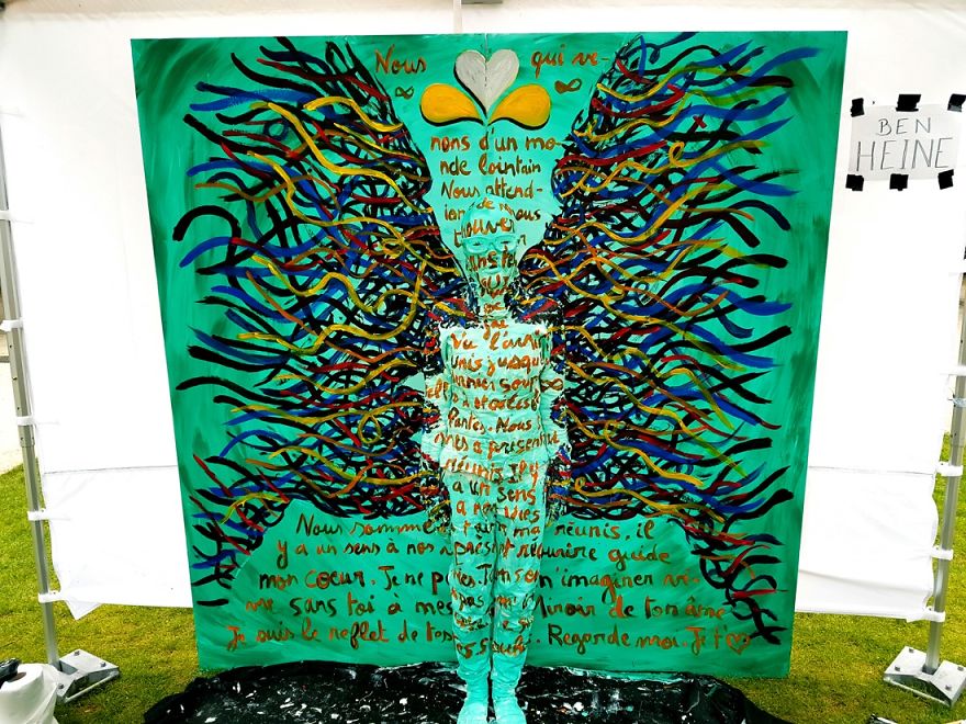 Model Disappearing In Live Paintings