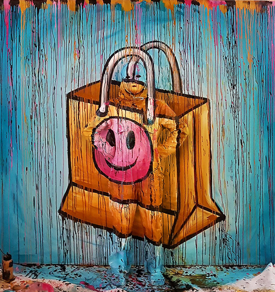 Model Disappearing In Live Paintings