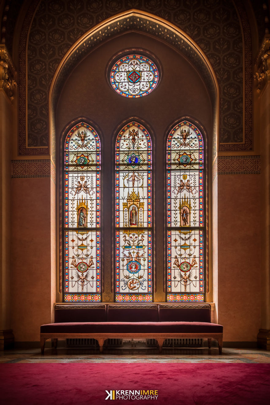 Corridor Of The Lords