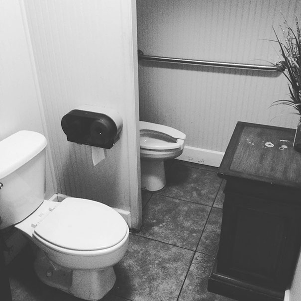 I'm All About Making New Friends But This Might Be An Awkward Introduction