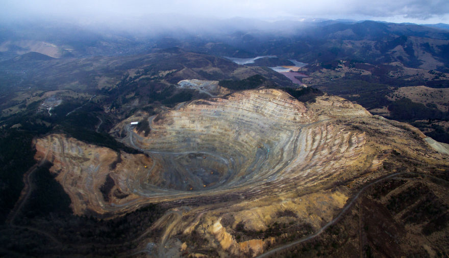 This Church Spire Is All That Remains Of A Village, Soon It Will Be Buried Completely This Church Spire Is All That Remains Of A Village, Soon It Will Be Buried Completely
