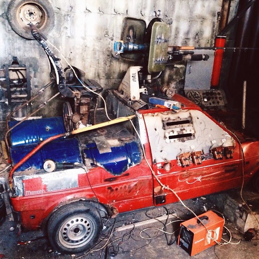 How I Made The Craziest Escape Room Ever From A Useless Rubbish