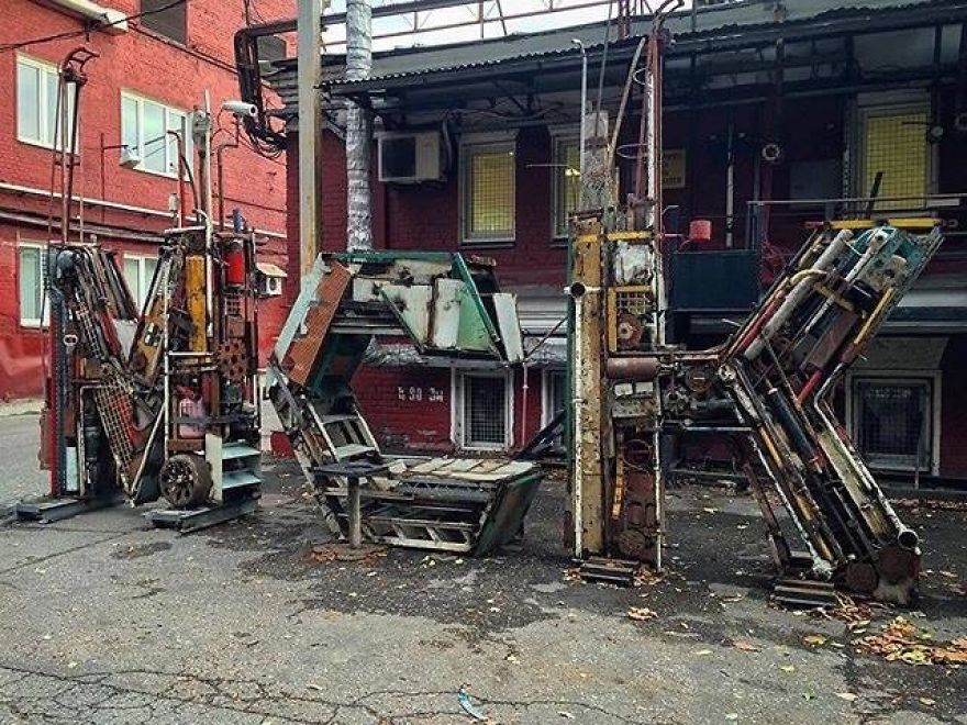 How I Made The Craziest Escape Room Ever From A Useless Rubbish