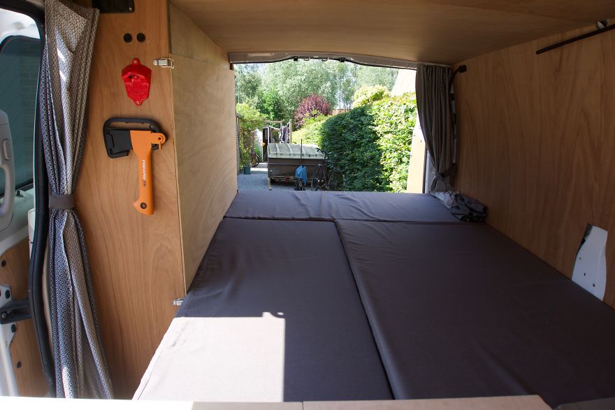 Instead Of Buying A House We Bought A Mercedes Vito And Converted It To Our Rolling Home