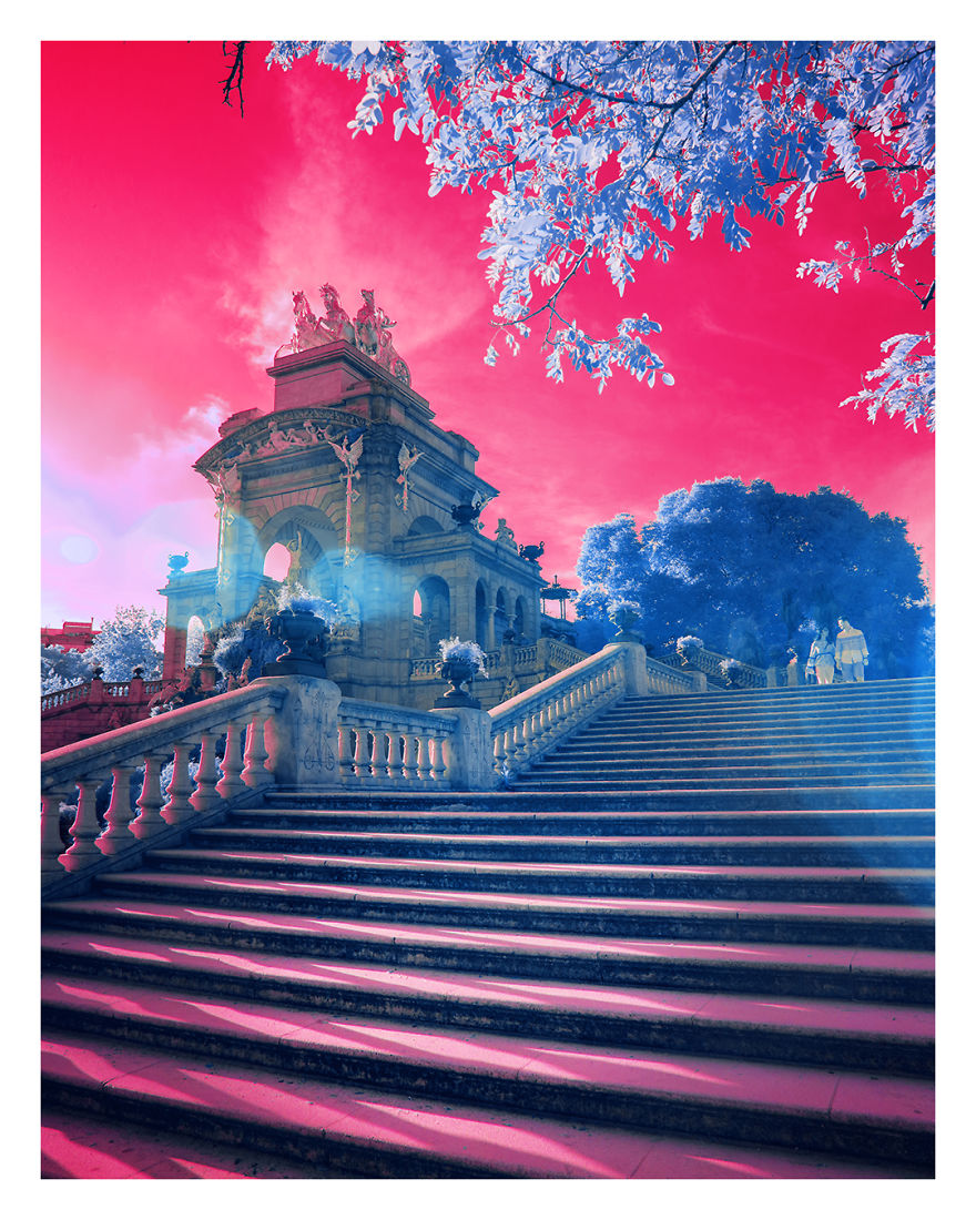 Seeing Barcelona In My Ultracolour Lens