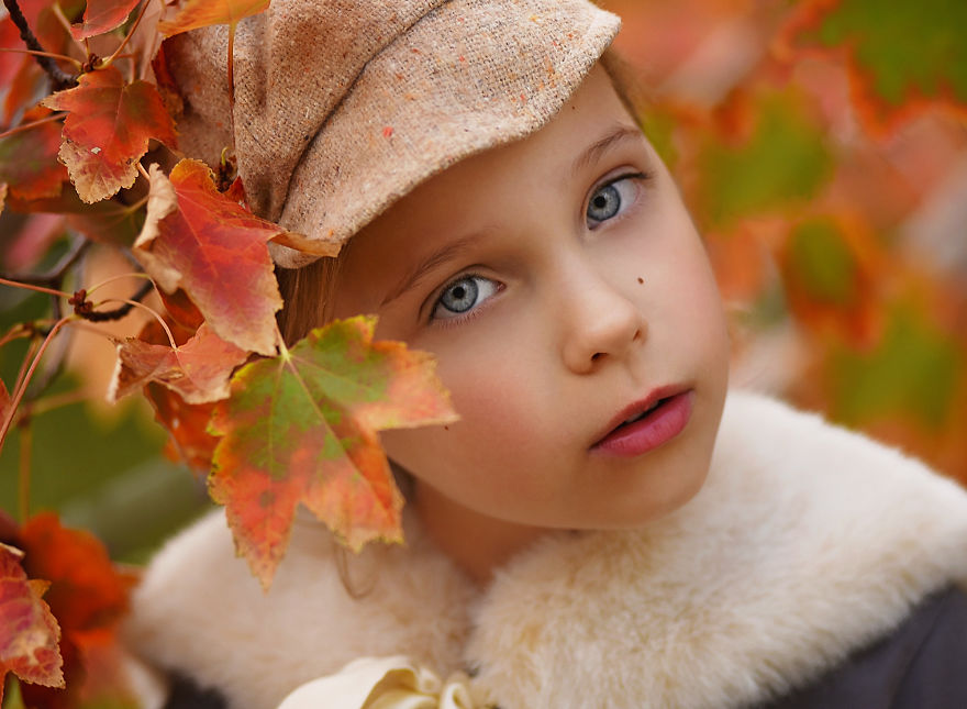 Raising Triplet Girls