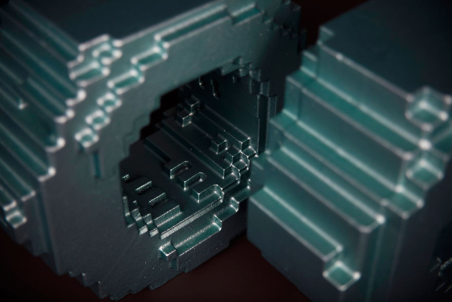 Hi-RES By Rómulo Celdrán