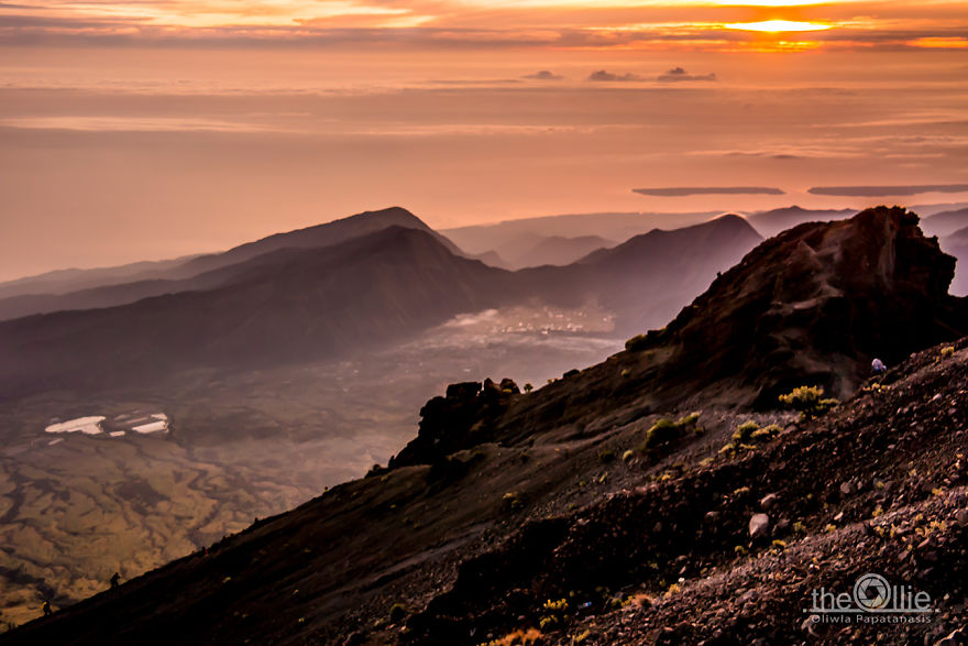 I Captured The Most Beautiful Views During Volcano Rinjani Trekking I Captured The Most Beautiful Views During Volcano Rinjani Trekking