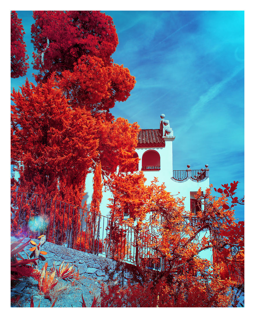 Seeing Barcelona In My Ultracolour Lens Seeing Barcelona In My Ultracolour Lens