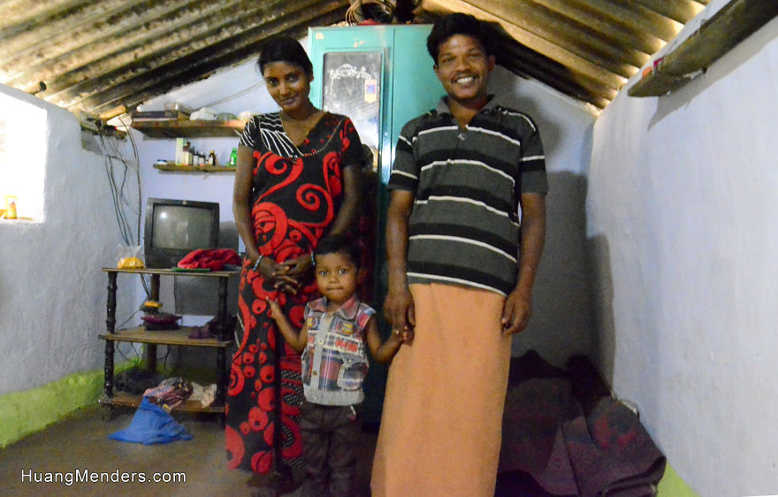 We Used To Photograph People Around The World In Their Homes, Now We Are Documenting Refugees Seeking Safety We Used To Photograph People Around The World In Their Homes, Now We Are Documenting Refugees Seeking Safety