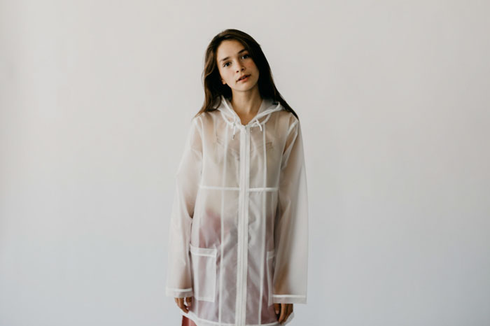 Experiment Reveals The Difference Between Pro Photographers Using $500 Gear VS. Amateur Using $4,950 Gear Experiment Reveals The Difference Between Pro Photographers Using $500 Gear VS. Amateur Using $4,950 Gear