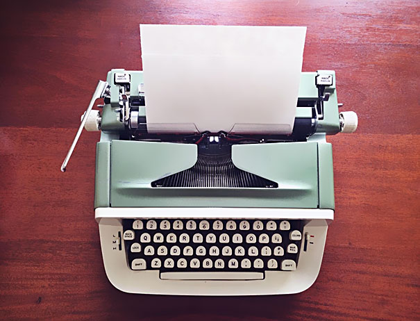 Pretty Royal Typewriter Scored At Savers For $15