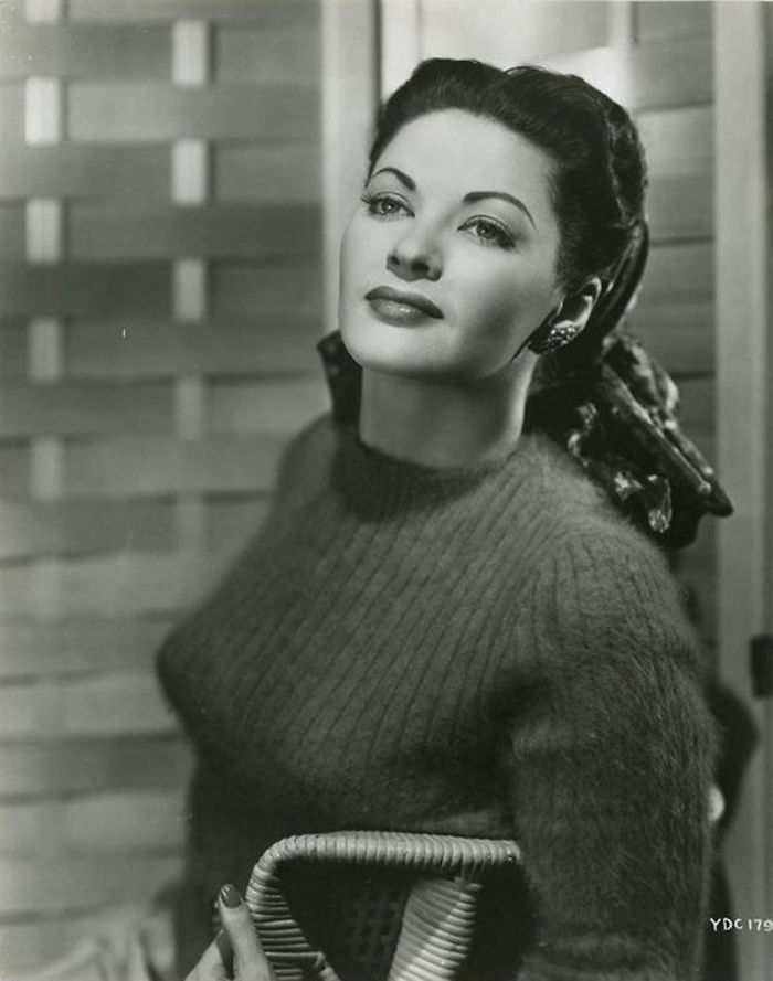 Yvonne DeCarlo
