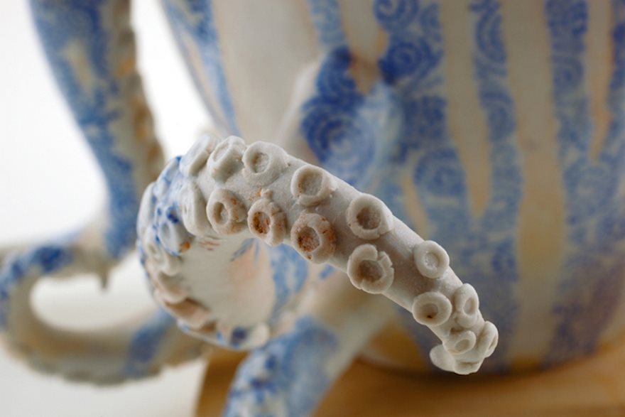 ceramic-pot-octopus-kitsch-kogei-keiko-masumoto-08