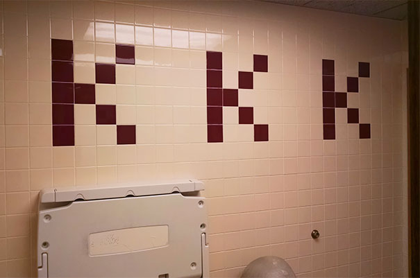 Kings Restaurants Kind Of Overlooked This Detail In Their Tile Design