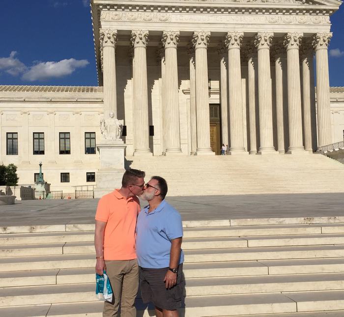 gay-couple-recreated-pride-photo-nick-cardello-kurt-english-20 gay-couple-recreated-pride-photo-nick-cardello-kurt-english-20