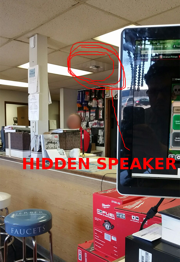 hidden-speaker-prank-coworker-chefshwasty-2 hidden-speaker-prank-coworker-chefshwasty-2