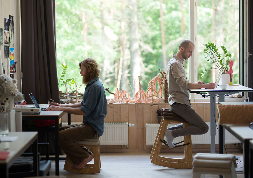 We Designed A Work Chair That Will Let You Enjoy Sitting Again