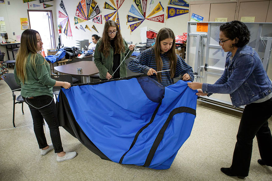 solar-powered-tent-invention-homeless-teen-girls-16 solar-powered-tent-invention-homeless-teen-girls-16
