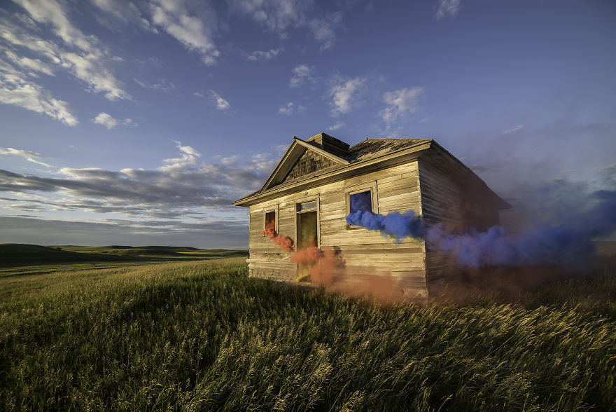 I Bring New Life To Abandoned Buildings I Bring New Life To Abandoned Buildings