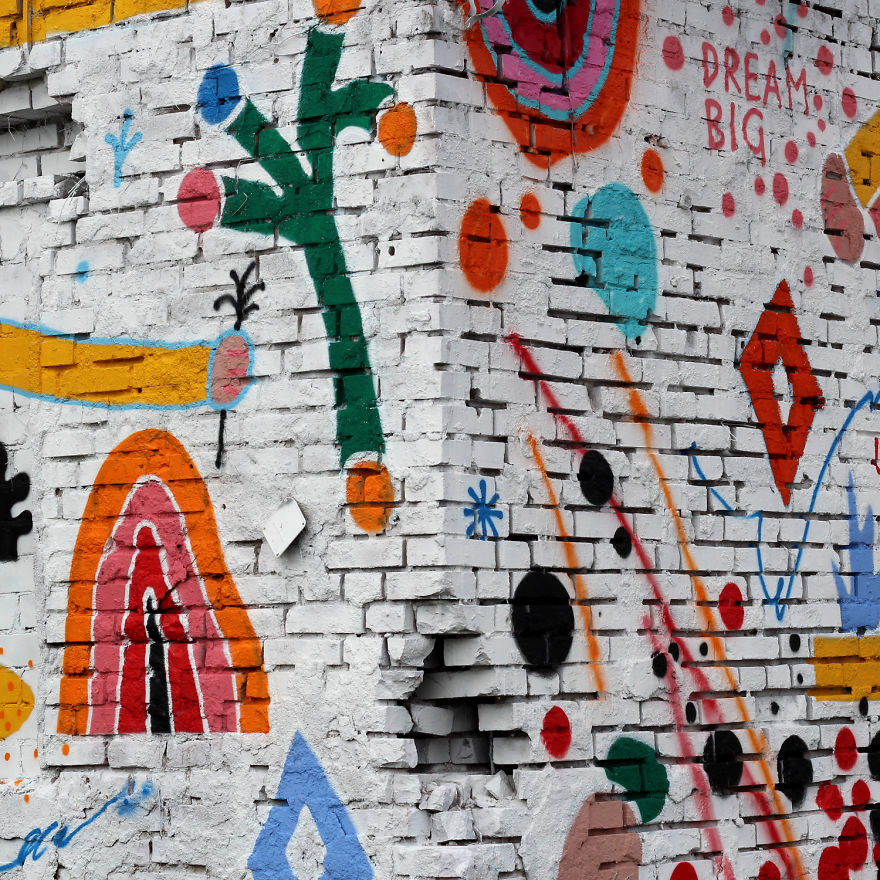 Stars Over Scars: Project For A Street Art Festival