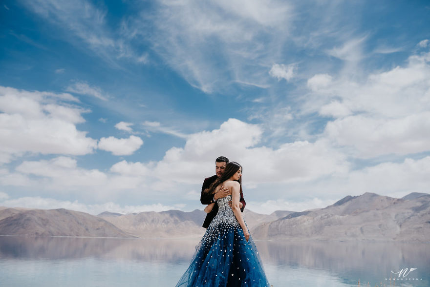 A Week Long Engagement Photo Shoot In Ladakh, India A Week Long Engagement Photo Shoot In Ladakh, India