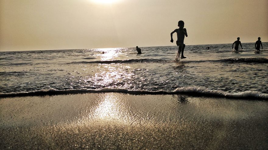 When You Have A 140$ Phone But Passion To Turn It Into A 1000$ Camera