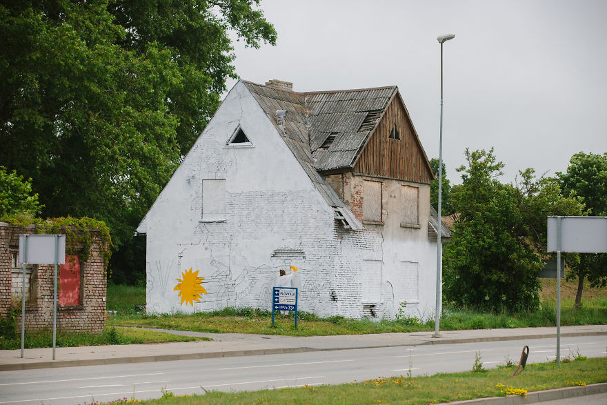 Stars Over Scars: Project For A Street Art Festival
