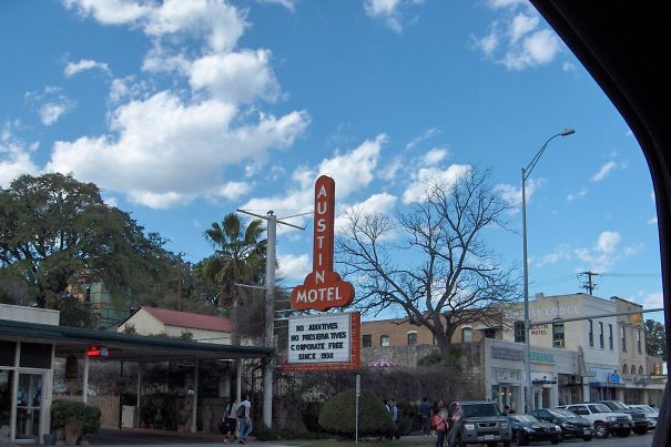 I Love Staying At This Motel