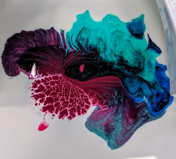 Betta Fish. Unstirred Paint