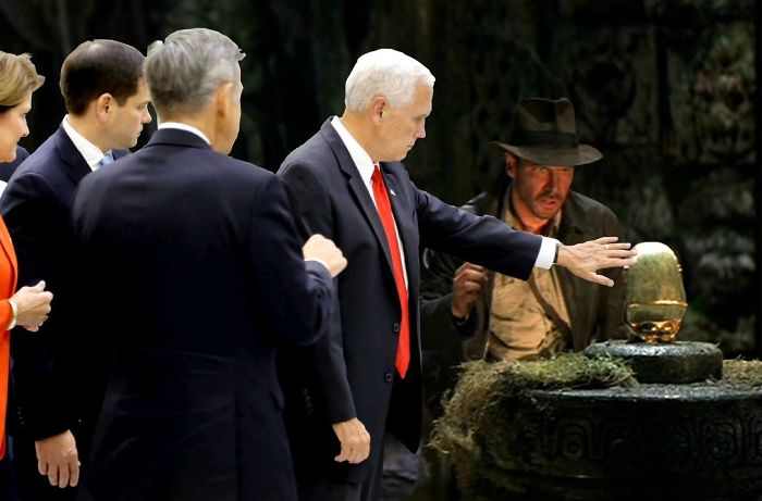 Mike-pence-do-not-touch-nasa-space-flight-hardware-florida