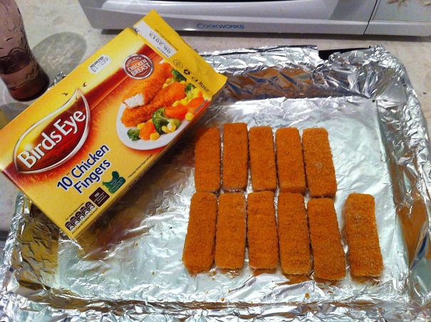 I Got An Extra Chicken Finger In My Box Of Chicken Fingers