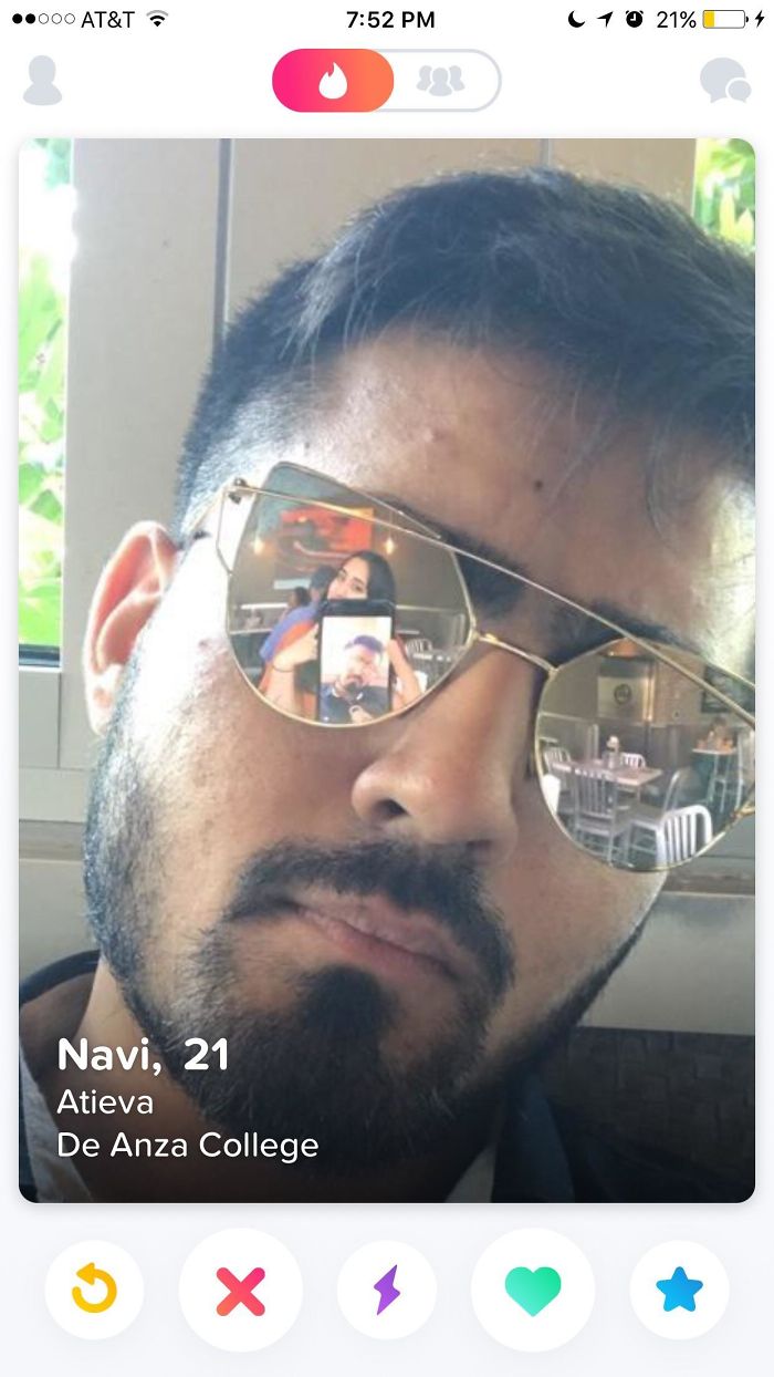 You Can See In His Glasses That The Girl Thought He Was Taking A Picture Of Her