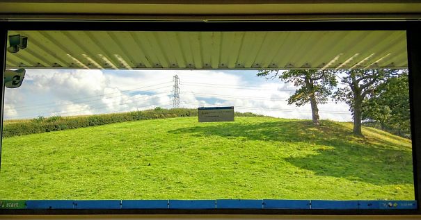 Came Back From A Meeting, To Find Windows XP Installed On My Office Window