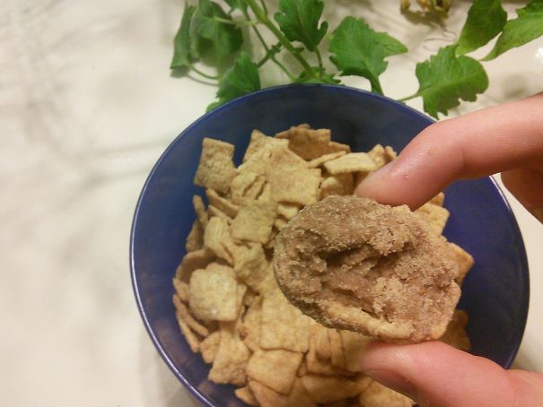 I Found A Huge Clump Of Cinnamon Sugar In My Bowl Of Cinnamon Toast Crunch