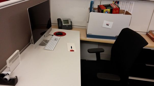 A Coworker Took The Day Off And Another Coworker Decided To Pull One Of The Best Pranks By Packing All His Stuff In A Box And Having The Vp Of Our Department Set Up An 8:30am Meeting With Him