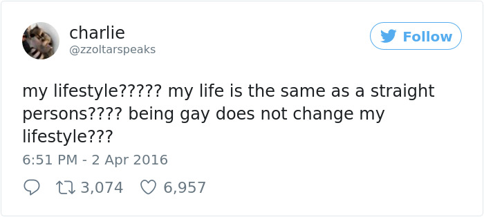 Aunt Makes Homophobic Comment To Her Niece, Regrets It Immediately Aunt Makes Homophobic Comment To Her Niece, Regrets It Immediately